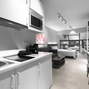 Modeco, Nilie Hospitality Mgmt Διαμέρισμα